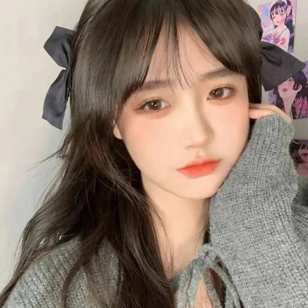 月亮中的亚马逊女人
